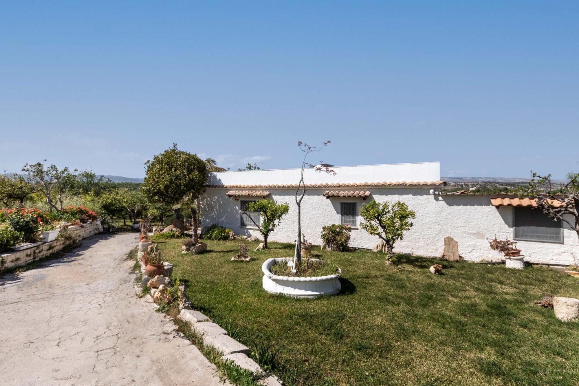 Villa Annamaria Noto Exterior photo